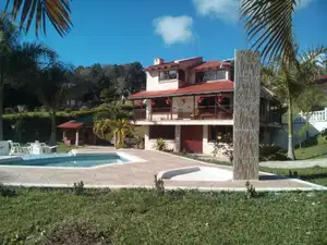 OLX Arrinedo Finca Lago Calima Colombia